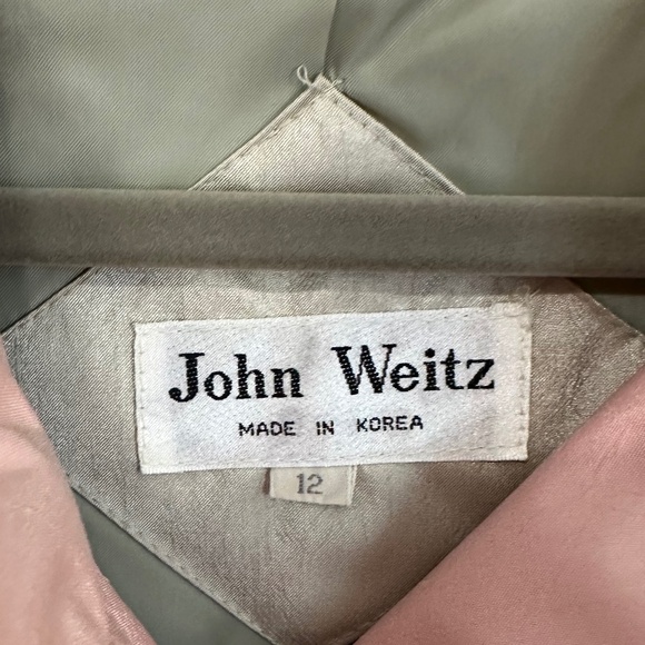 Vintage John Weitz Long Raincoat, Trench Coat, Beige with Peach Trim, Size 12 - Picture 8 of 8